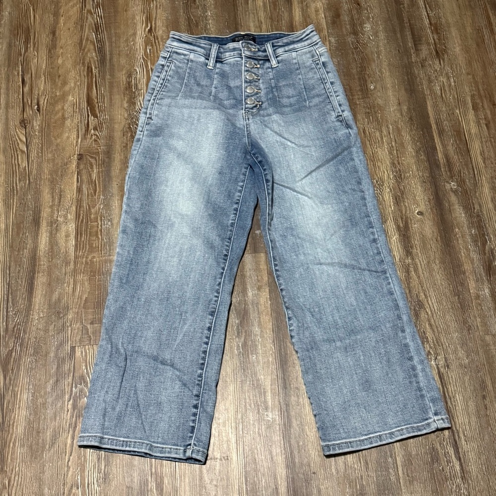 Judy Blue Wide Leg Jeans Women's 3/26 Cropped Exposed Button Fly Light Wash